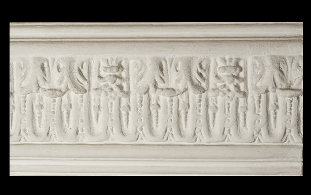 Corte de molduras decorativas